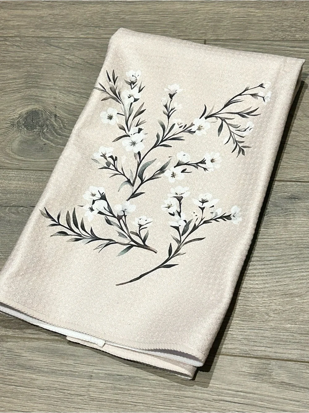 Vintage Floral Print Bathroom Hand Towel Beige Neutral Cottagecore NWOT OBO